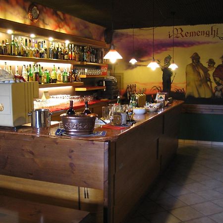 Hotel Cristina San Rocco di Piegara Ngoại thất bức ảnh