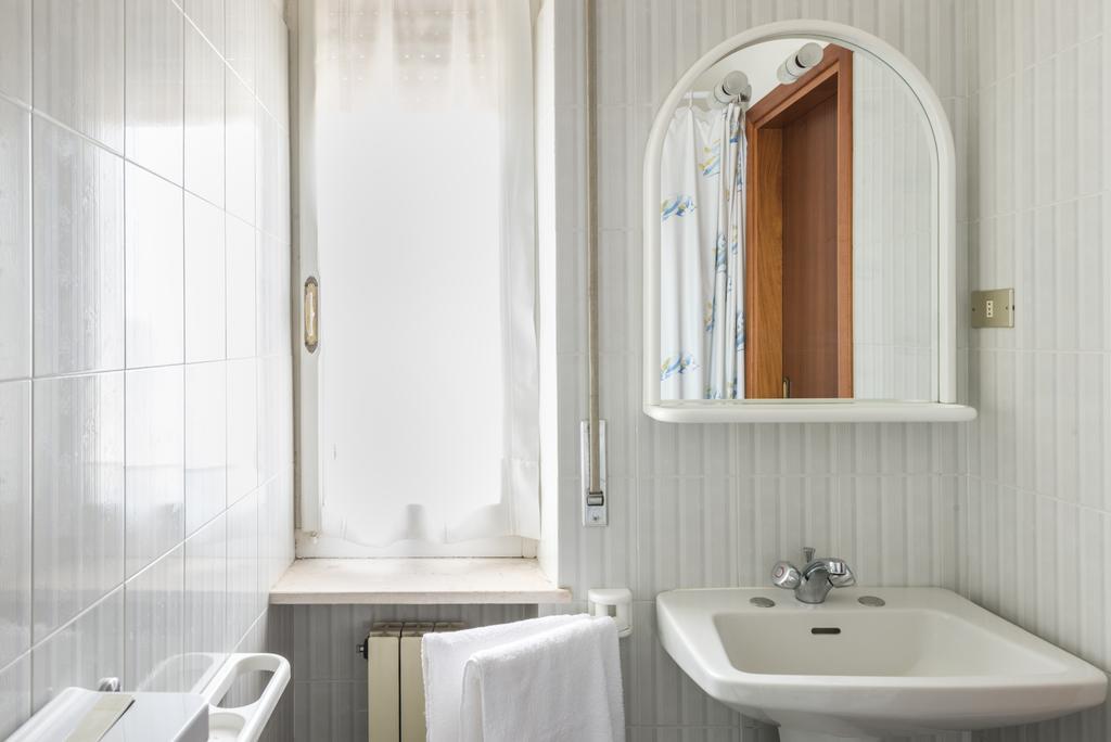 Hotel Cristina San Rocco di Piegara Ngoại thất bức ảnh